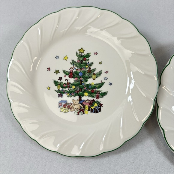 Nikko Happy Holidays Christmas Tree Salad Dessert Plate 7.75" Set of 2 VTG - Picture 3 of 4